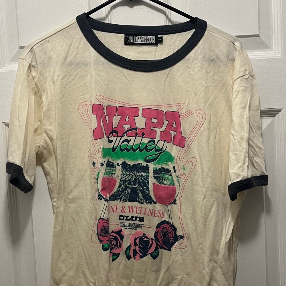 Anthropologie Girl Dangerous size small graphic tee